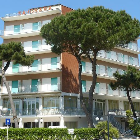 Hotel Sayonara Milano Marittima Kültér fotó